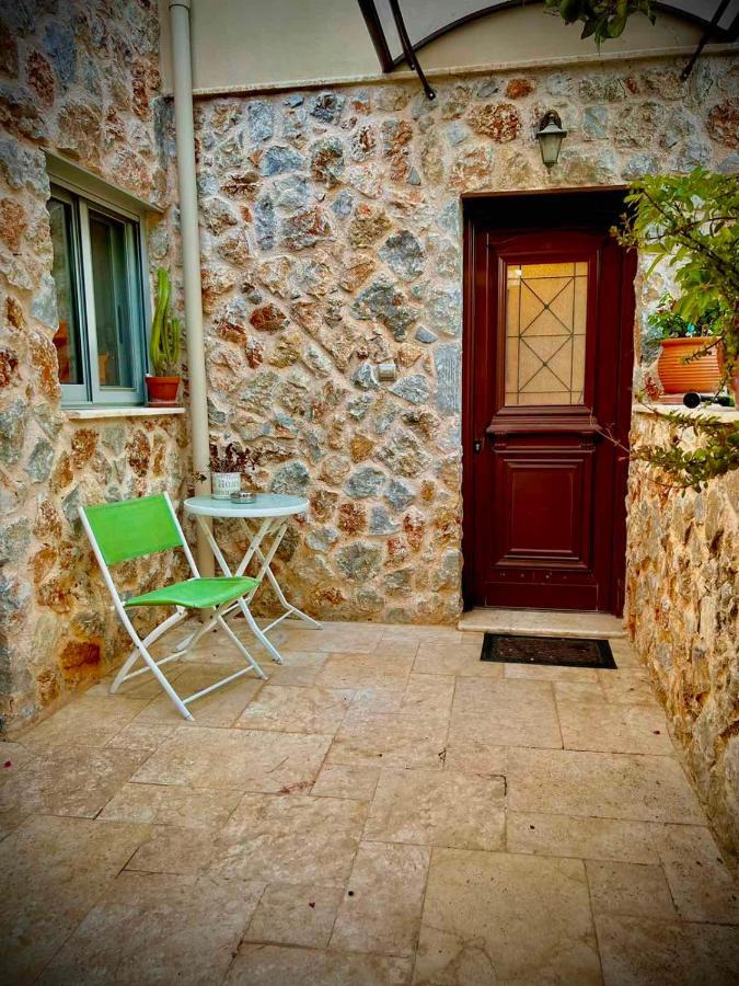 Ένας Ευχάριστος Χώρος Με Πισίνα Villa Pórto Ráfti Exterior foto